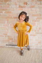 Load image into Gallery viewer, Gwendolyn Dress in Golden Velvet
