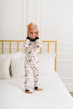 Load image into Gallery viewer, 2 Piece Kids Bamboo Pajama Set in Spooky Scenes